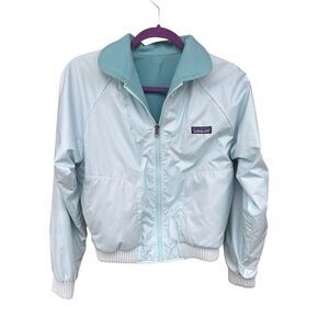 Patagonia woman’s Small Reversible rain wind baby blue jacket hiking camping 80s